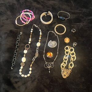 Mixed Women’s Necklace Set in Gold, Silver, Black and Pink